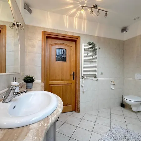 Zigzag - Charming Place, 15 Minutes To Old Town & 5 Minutes To Seaside