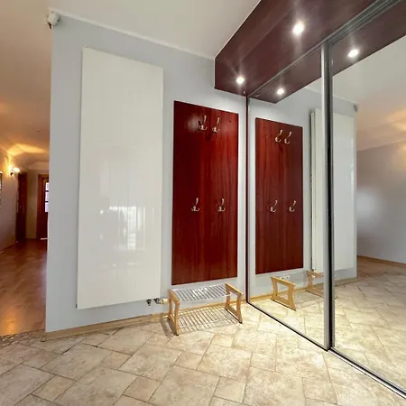 Zigzag - Charming Place, 15 Minutes To Old Town & 5 Minutes To Seaside Danzig