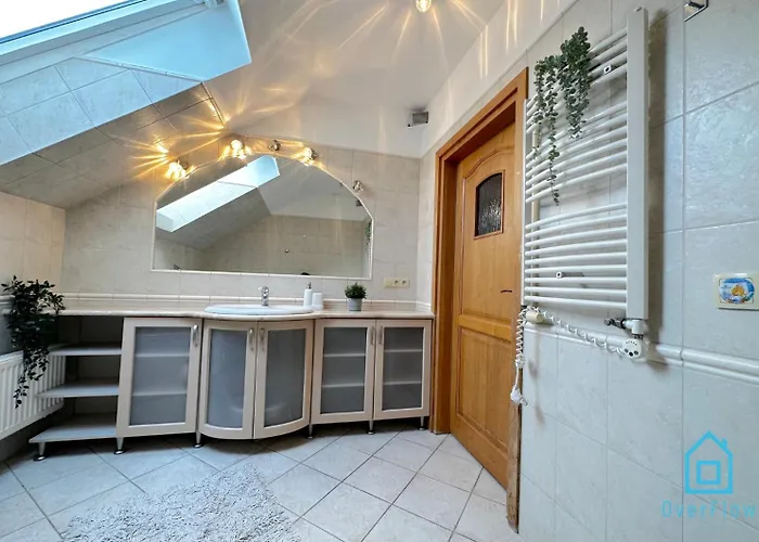 בית אירוח Zigzag - Charming Place, 15 Minutes To Old Town & 5 Minutes To Seaside